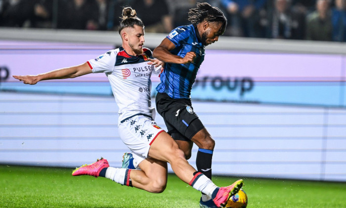 Bergamo, Italy, 22.10.23: Radu Dragusin (5 Genoa CFC) and Ademola Lookman (11 Atalanta BC) during the Serie A game betwe