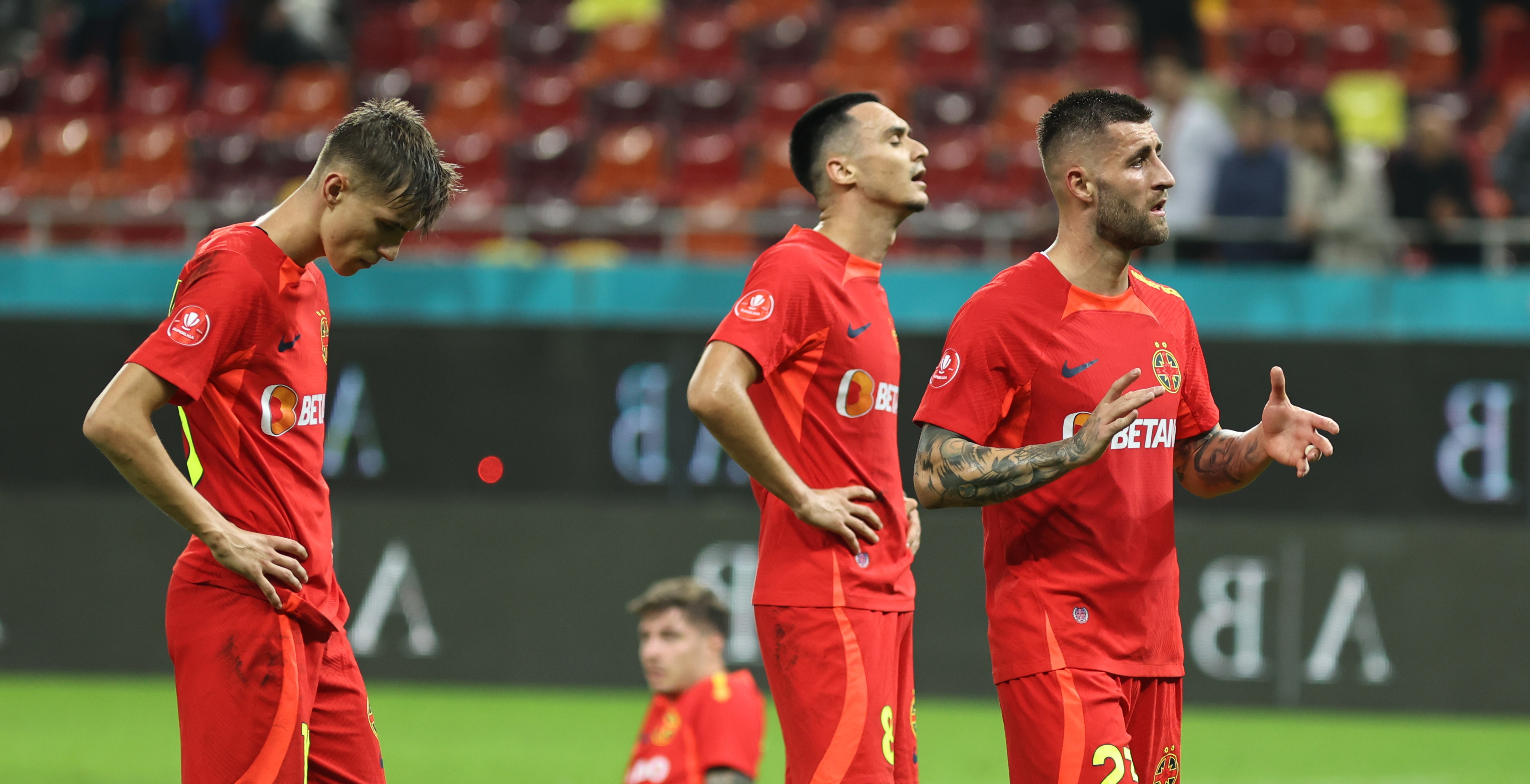 Schimbări la FCSB! Cum ar putea arăta primul "11" după declarațiile date de Gigi Becali