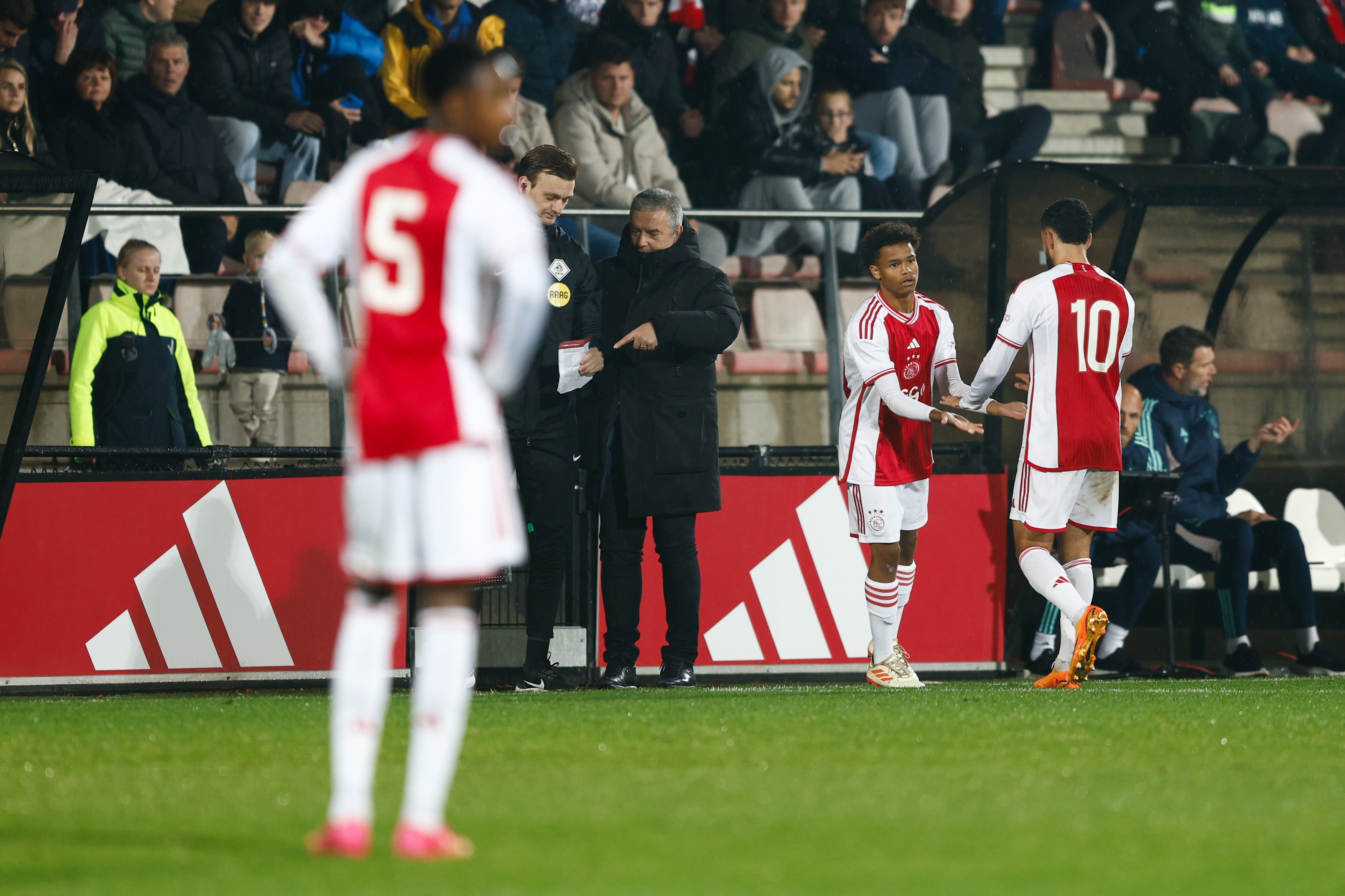 Ajax și-a ales noul antrenor, după ce a ajuns pe loc retrogradabil în Eredivisie