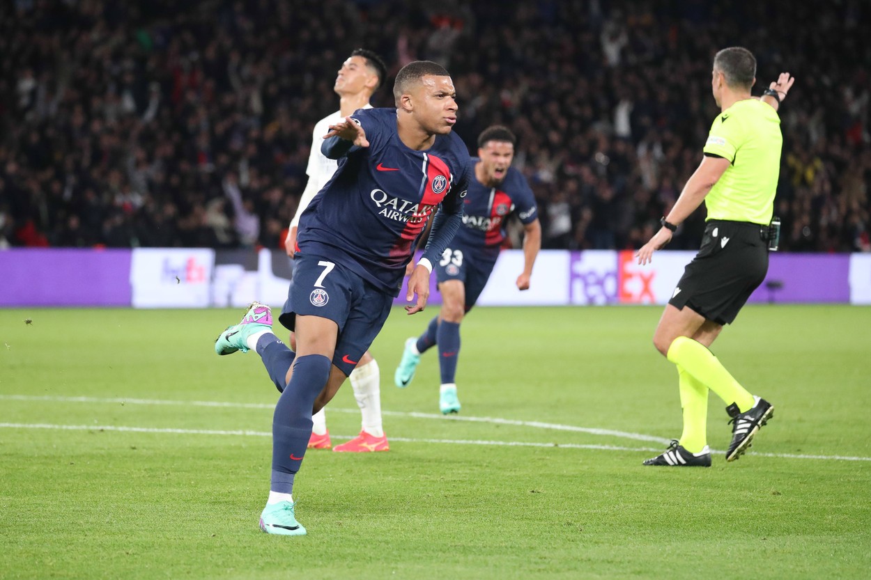 Imagine Stire PSG îi caută înlocuitor lui Kylian Mbappe. Prima varianta este un atacant de la AC Milan | 2review.ro