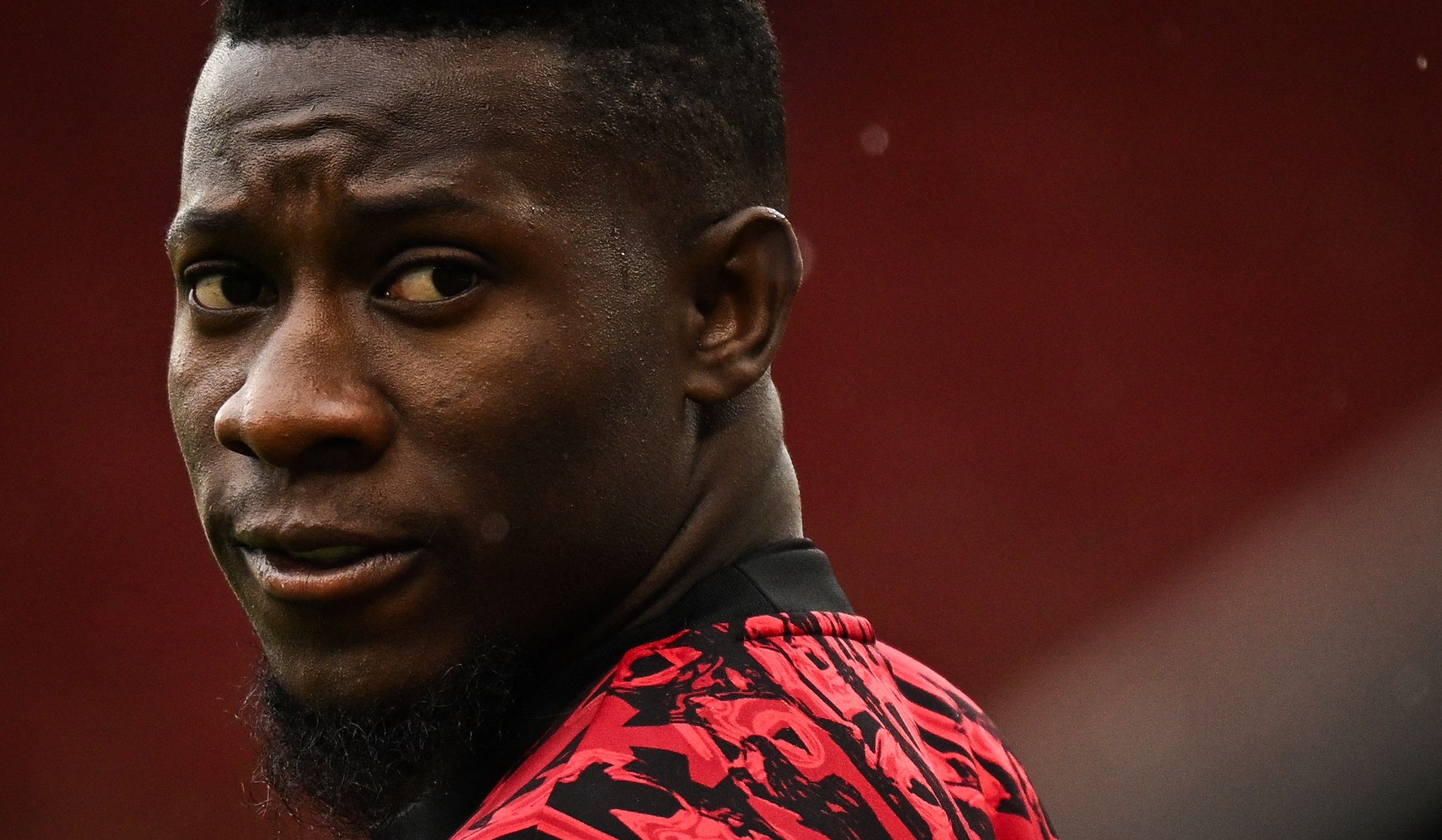 A venit replica lui Onana, după ce un coleg de la Manchester United l-a felicitat printr-un emoji cu o gorilă