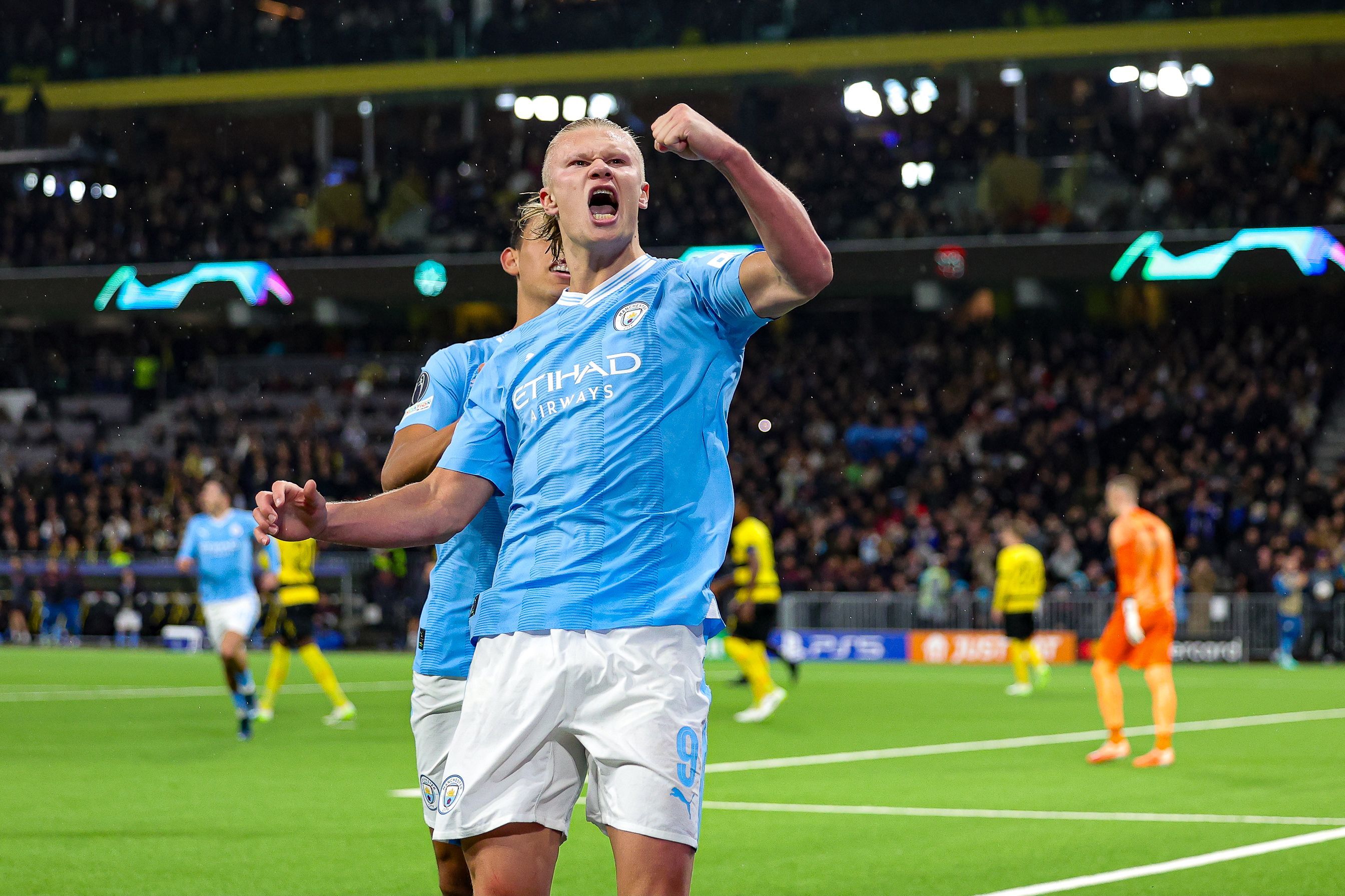 Imagine Stire Haaland a intrat direct în istoria UEFA Champions League, la numai 23 de ani | 2review.ro