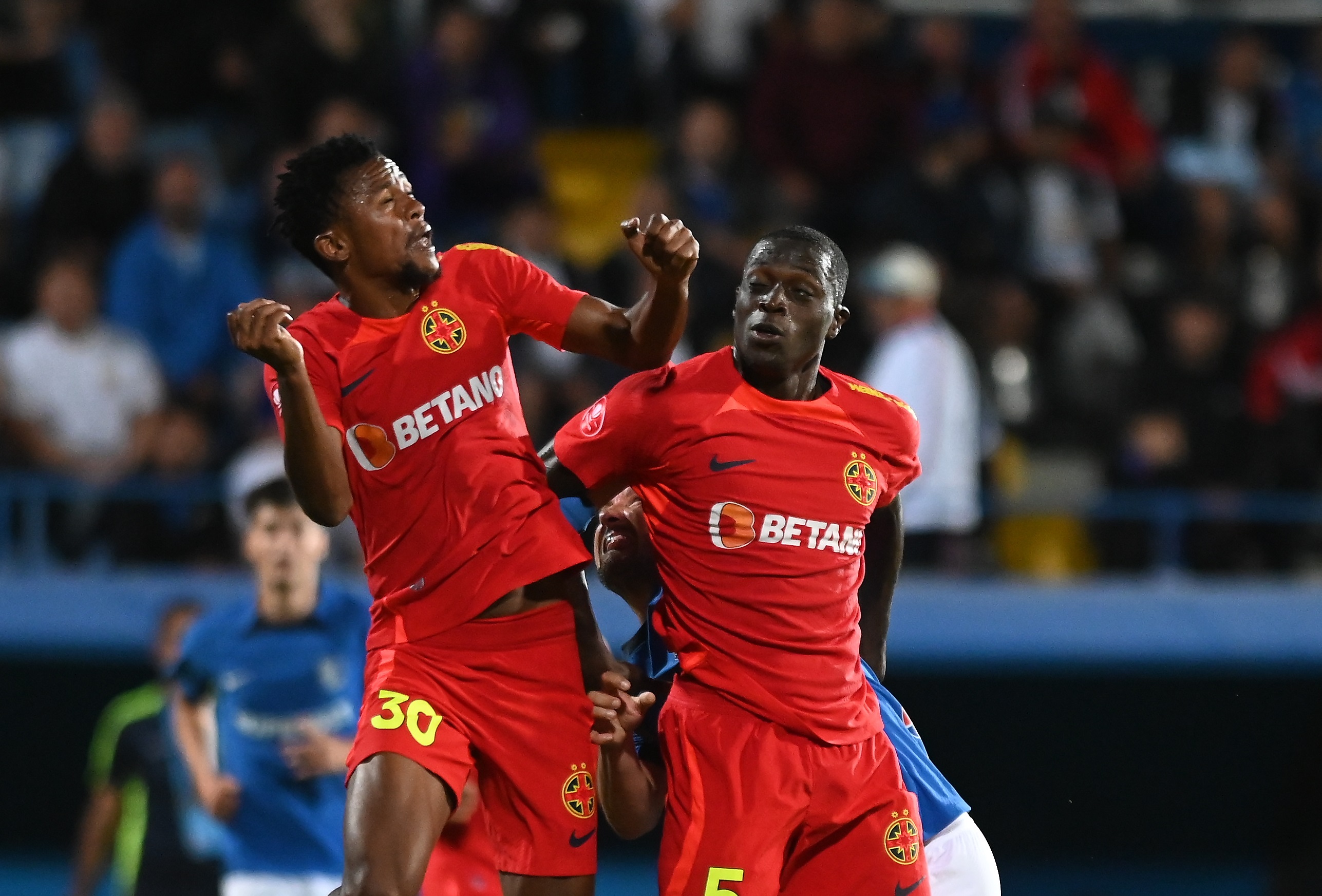 Joyskim Dawa le avertizează pe rivalele FCSB-ului: ”Nimeni nu ne sperie!”