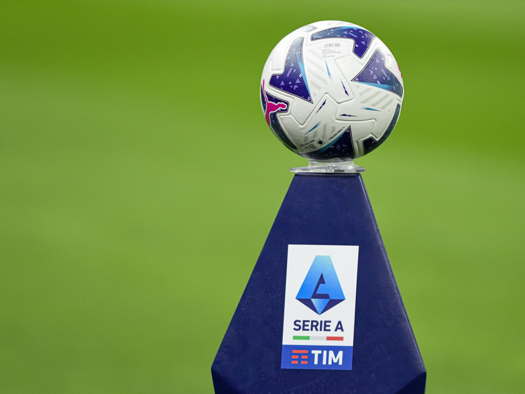 Lecce - Napoli, LIVE VIDEO, 19:30, DGS 2 / Atalanta - Milan, 21:45, DGS 2. Începe etapa a 9-a din Serie A!