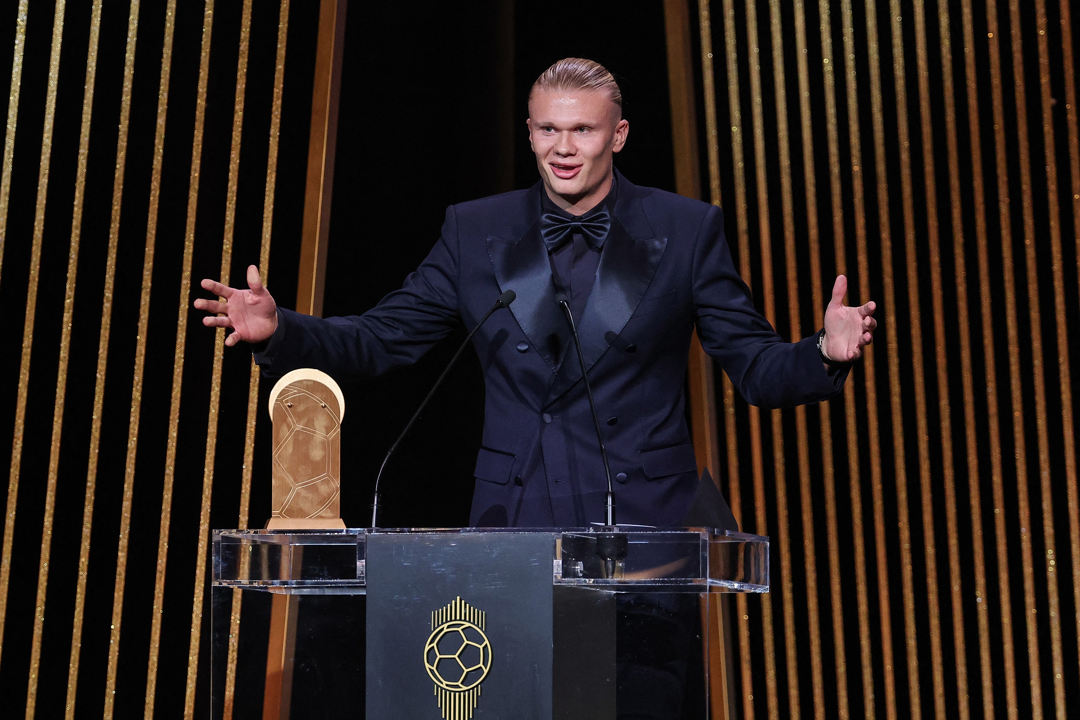 Imagine Stire Discursul lui Erling Haaland, după ce a câștigat trofeul ”Gerd Muller” | 2review.ro