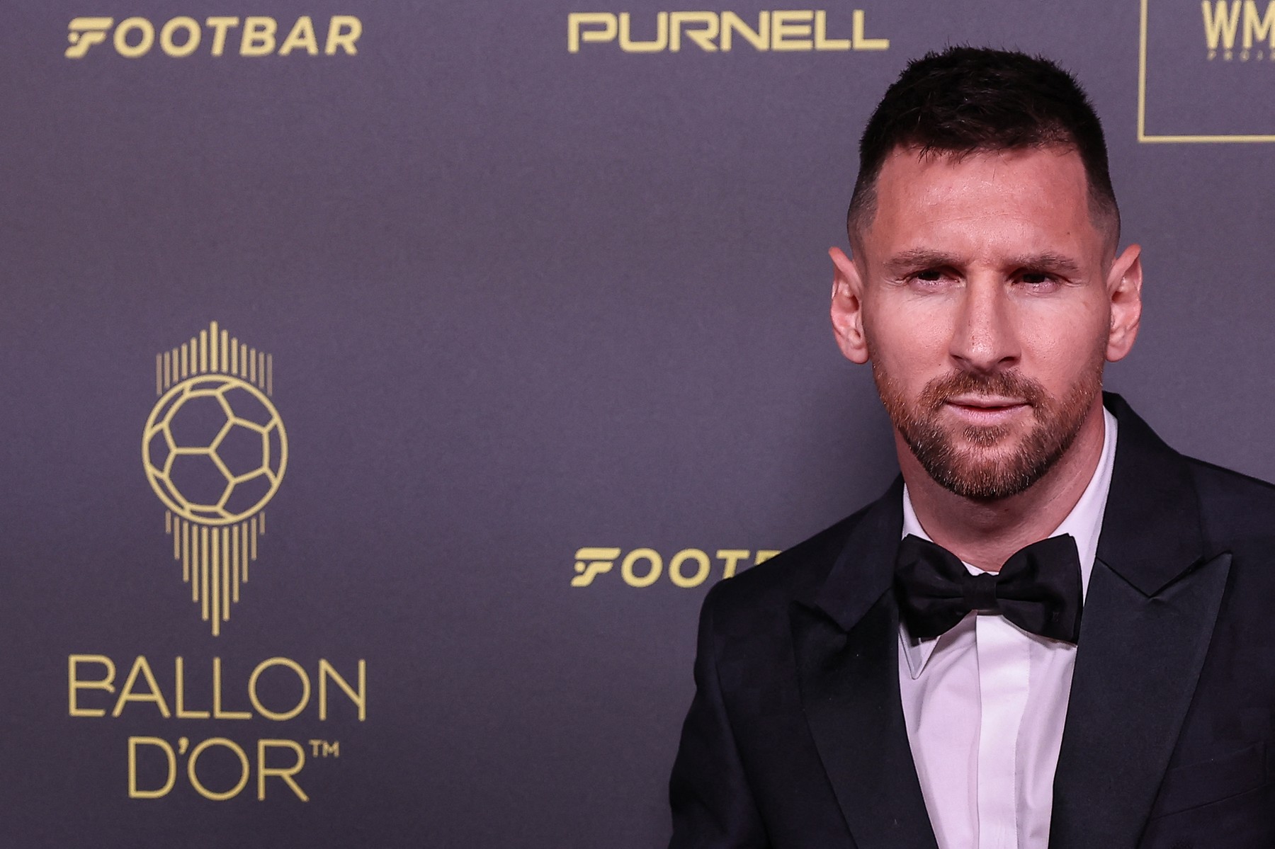 ”E o farsă!”. Prima legendă care se revoltă pentru că Lionel Messi a primit Balonul de Aur