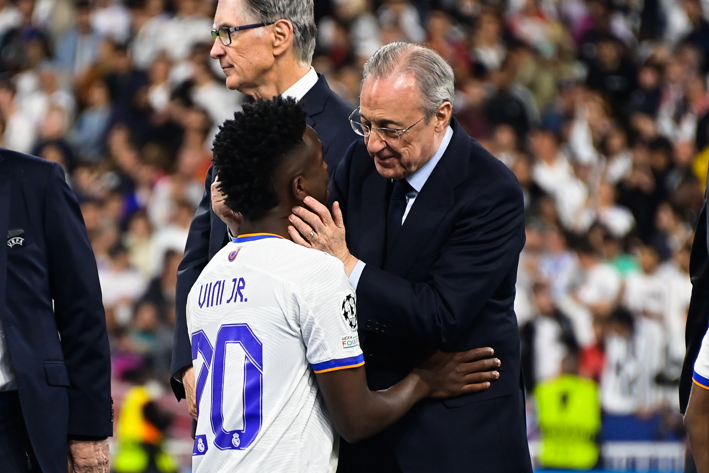 Imagine Stire Florentino Perez, gata de ”revoluție” la Real Madrid! Pe cine vizează cel care conduce Realul cu mână de fier | 2review.ro