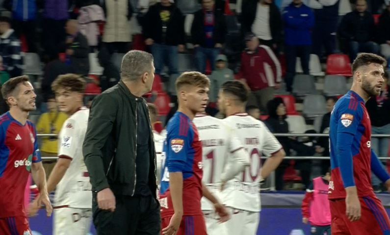 Daniel Oprița s-a dus glonț la un jucător, imediat după fluierul final al meciului CSA Steaua - Rapid 0-0