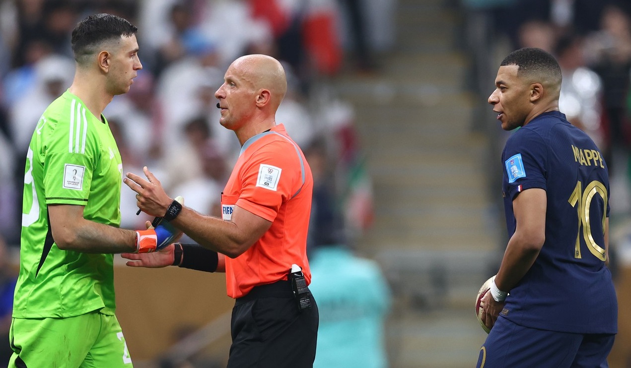 Cum l-a numit Emiliano Martinez pe Kylian Mbappe, la aproape un an după finala Cupei Mondiale din Qatar