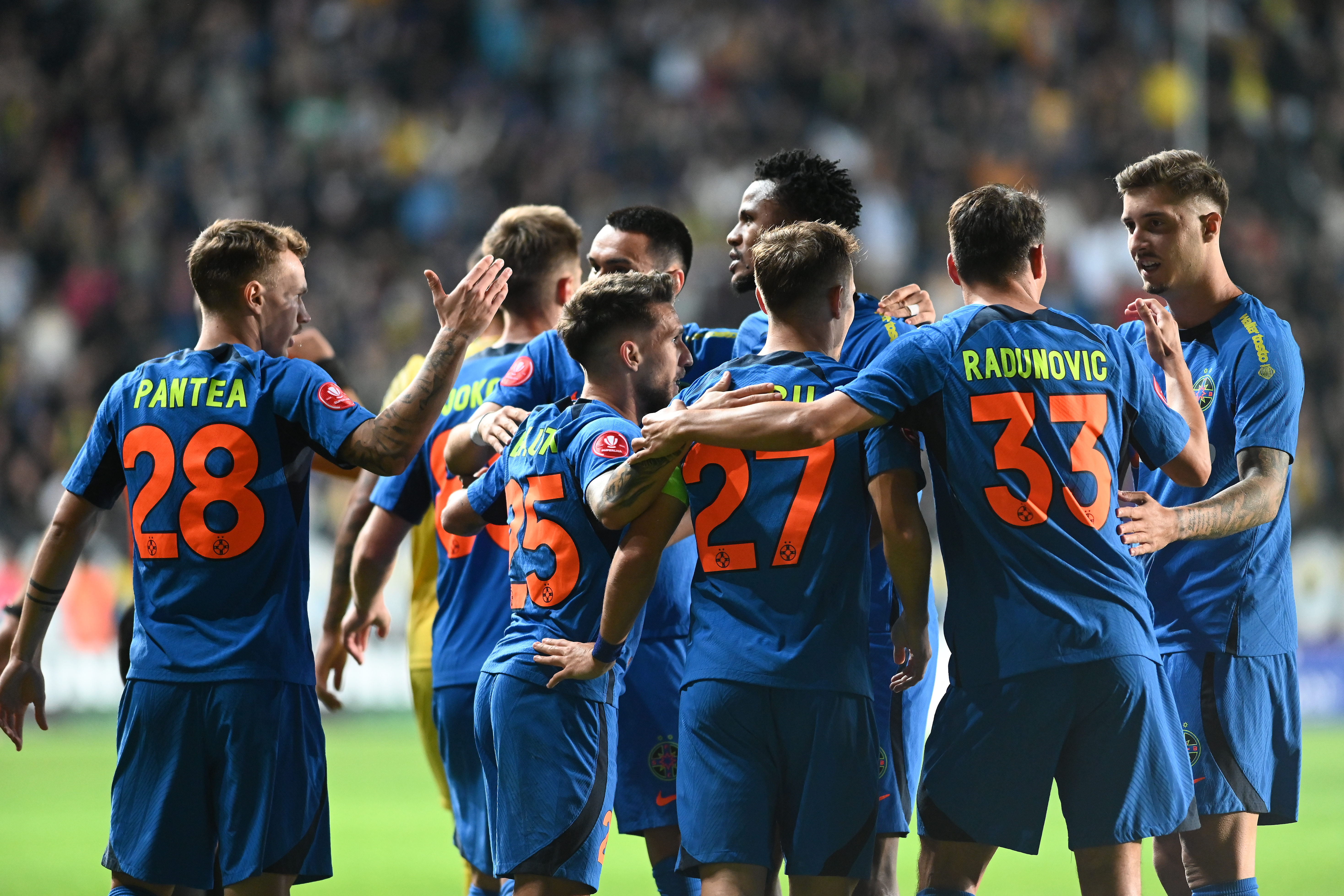 A antrenat la FCSB și a numit cei doi jucători care l-au impresionat la clubul lui Gigi Becali