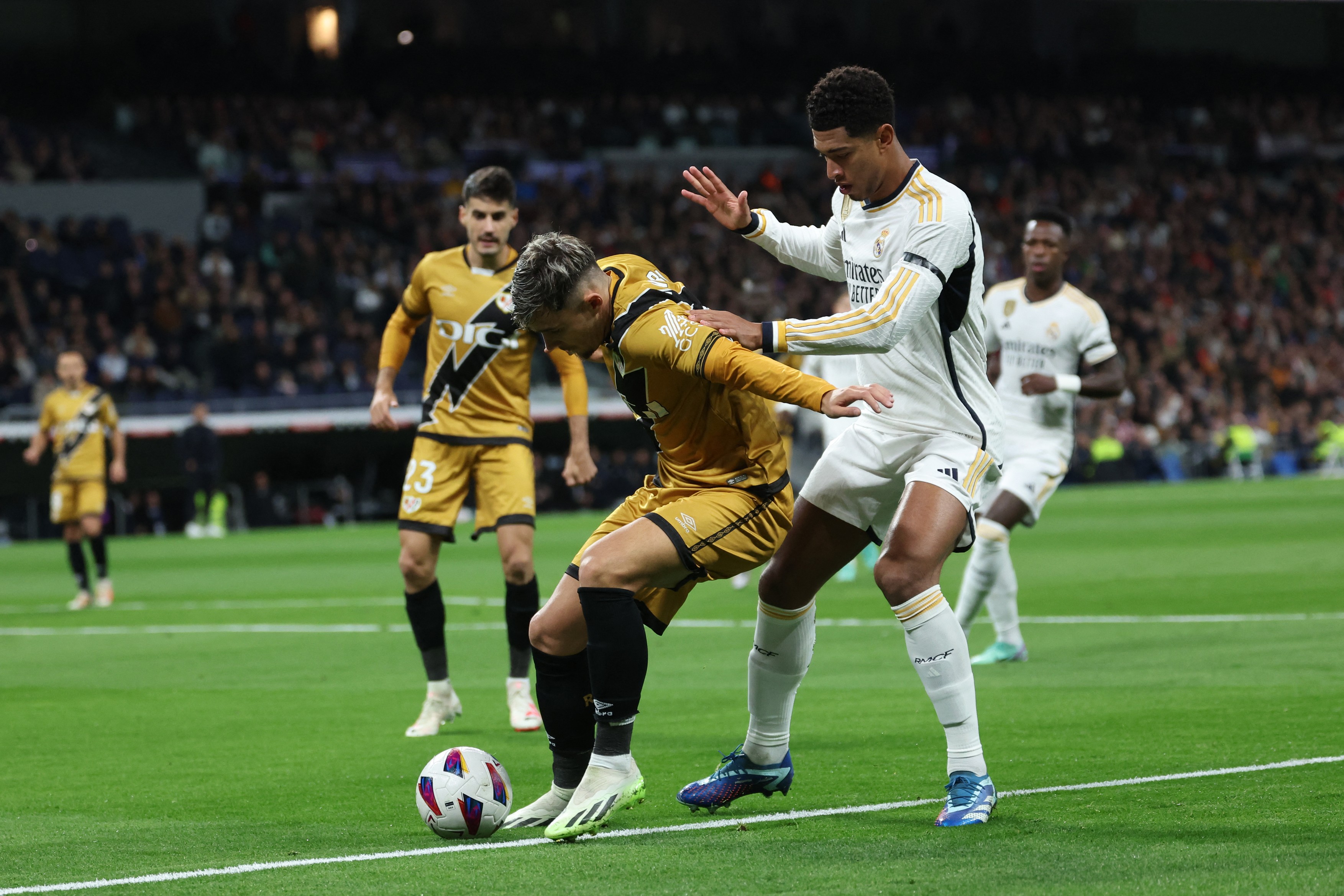 Cum ”l-a ridiculizat” Andrei Rațiu pe Jude Bellingham în meciul Real Madrid - Rayo Vallecano
