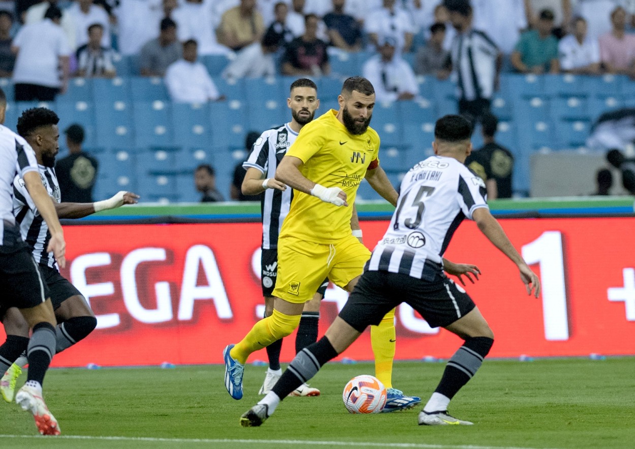 Ce a discutat Karim Benzema cu Nuno Santo înainte ca antrenorul să fie dat afară. ”Ești prea leneș”