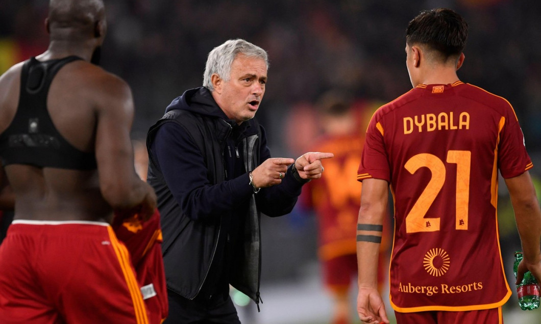 Rome, Italy. 05th Nov, 2023. Jose Mourinho coach of AS Roma and Romelu Lukaku and Paulo Dybala of AS Roma during the Serie A football match between AS Roma and US Lecce at Olimpico stadium in Rome (Italy), November 5th, 2023. Credit: Insidefoto di andrea