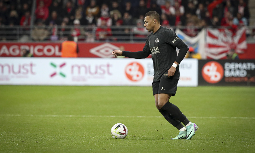 FOOTBALL : Reims vs PSG - Ligue 1 - 11/11/2023