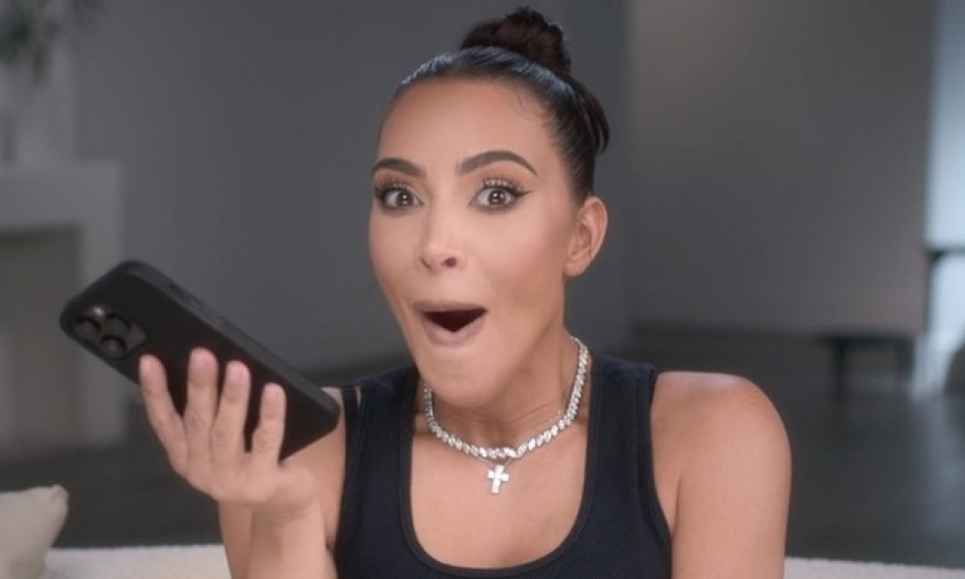Kim Kardashian flirts with stranger on 'live chat' hotline after admitting she would stand up men at mall when she was 15, on latest episode of The Kardashians