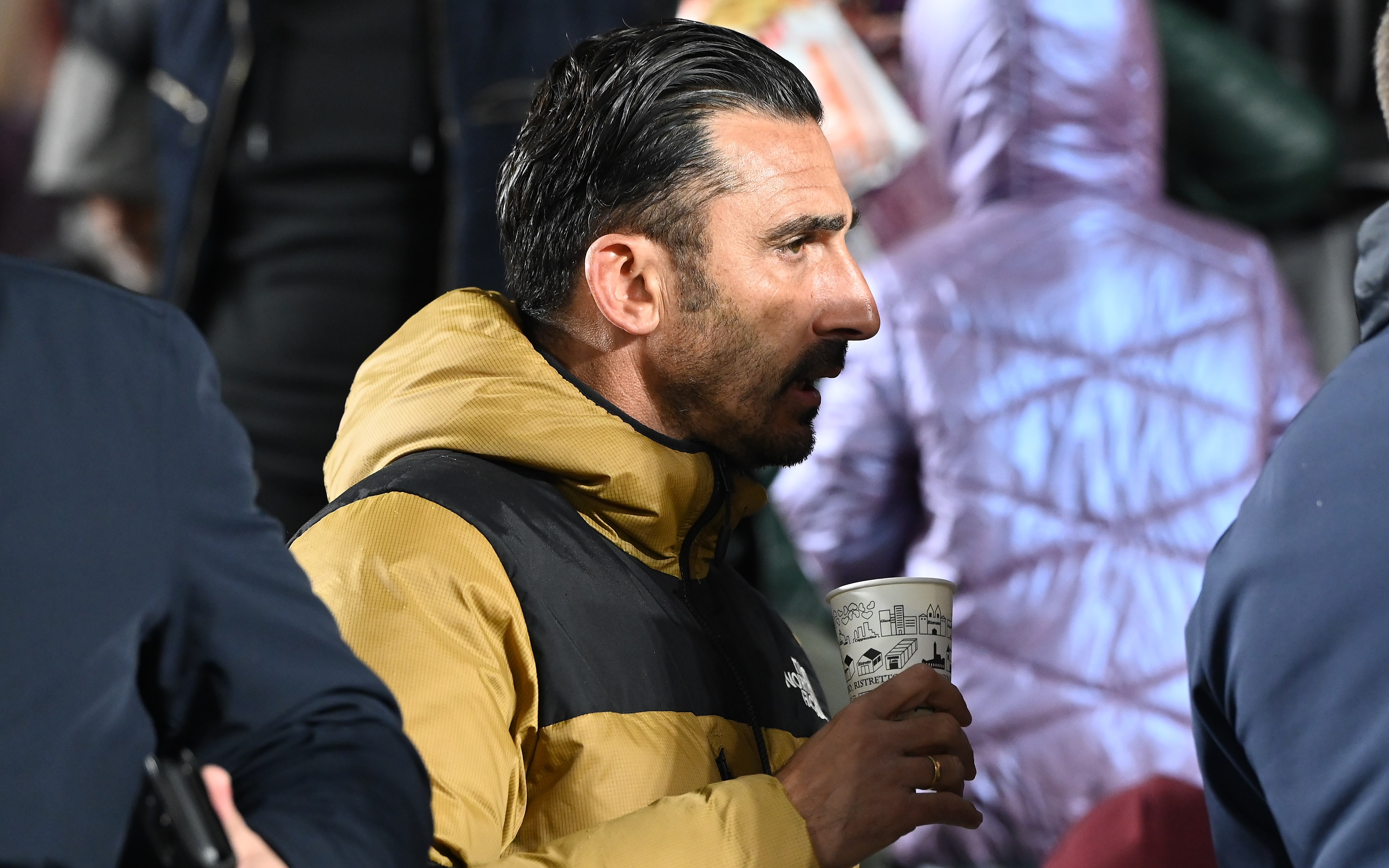 Elias Charalambous a dezvăluit cine decide transferurile la FCSB
