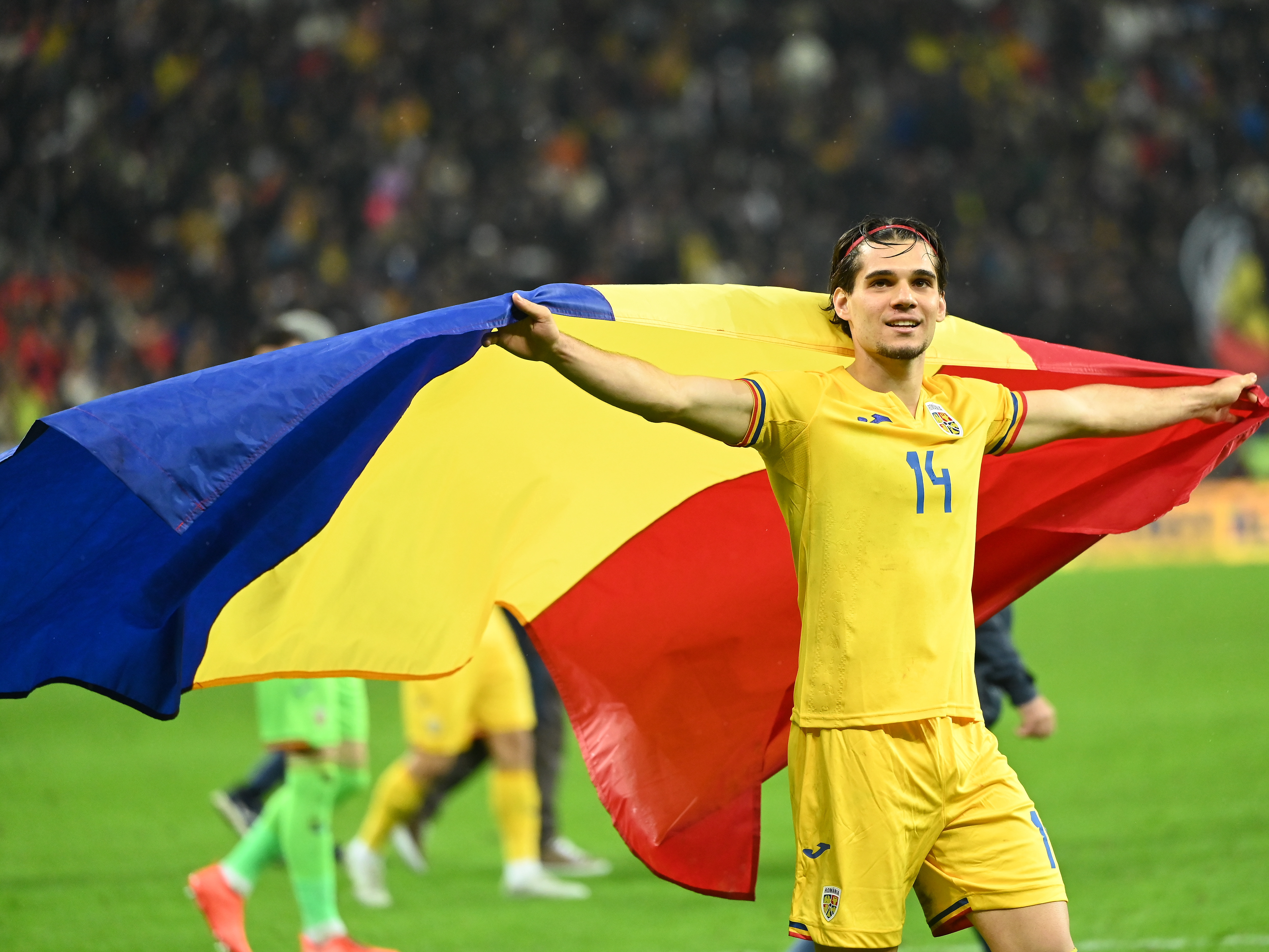 “Europa nu ne cunoaște. Din Spania, Ianis Hagi a trimis un mesaj războinic, înainte de EURO 2024