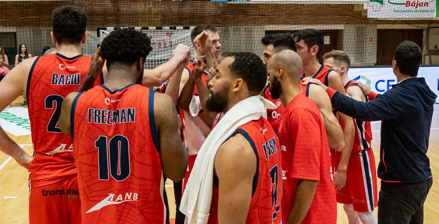 CSM CSU Oradea - Fotbal Club Argeș 78-74. Orădenii obțin a treia victorie consecutivă în FIBA Europe Cup