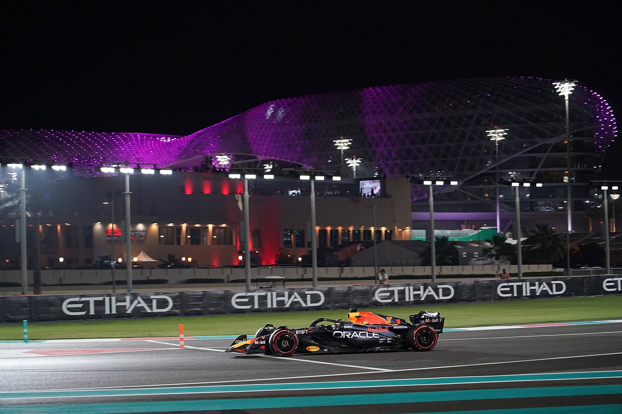 MP de Formula 1 de la Abu Dhabi, LIVE VIDEO, duminică, 14:55, DGS 1: pole-position pentru Max Verstappen