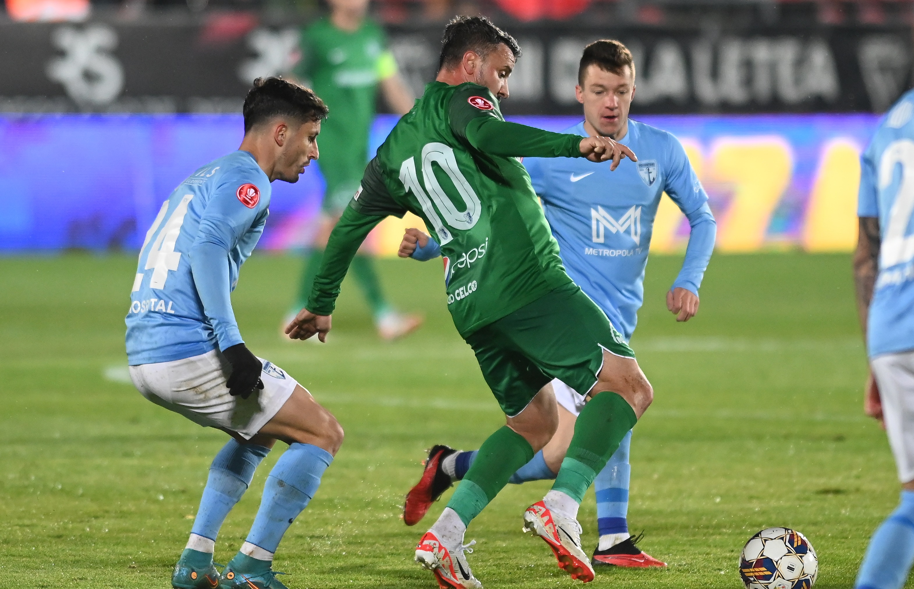 Jucătorul de la FC Voluntari care a jucat cu febră în meciul cu Farul: ”La pauză, mi-a spus că nu mai poate!”