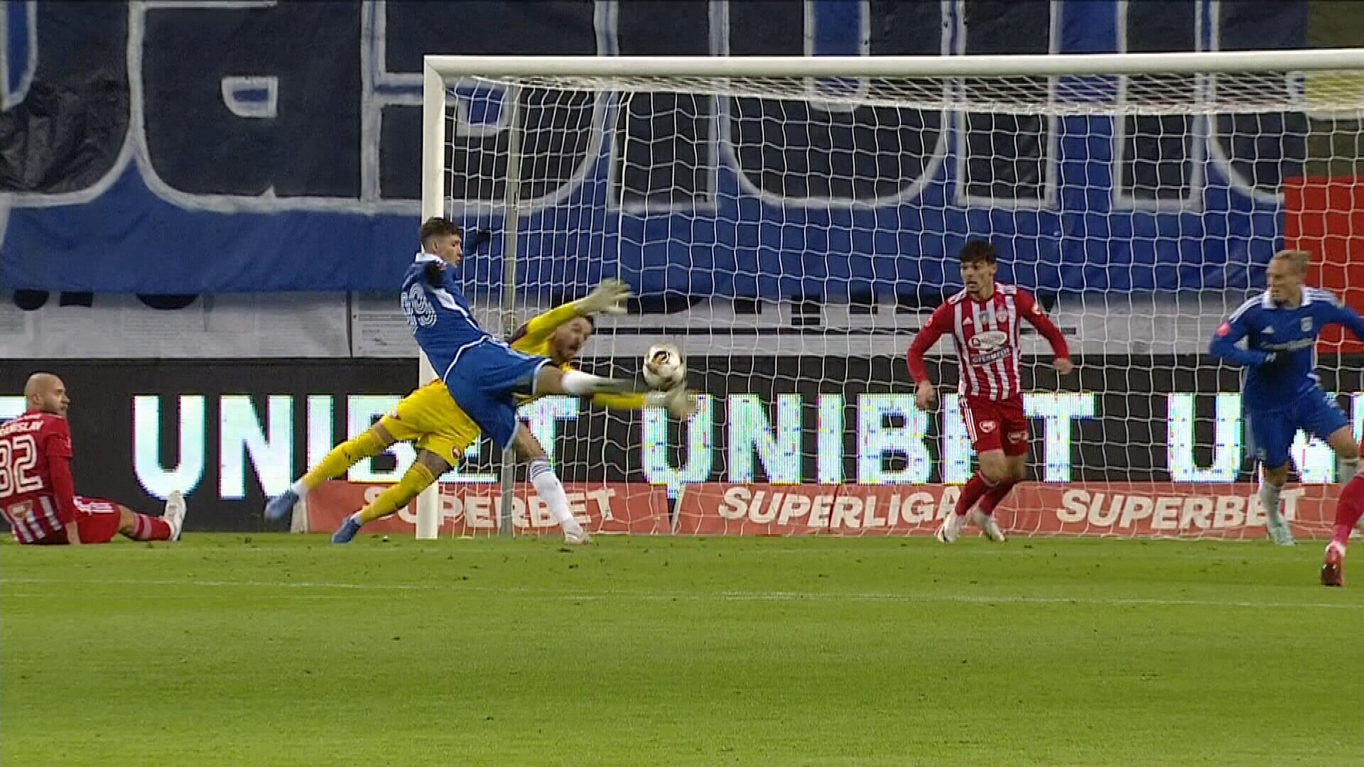 FCU Craiova - Sepsi 1-1, ACUM, pe Digi Sport 1. Matei înscrie golul egalizator