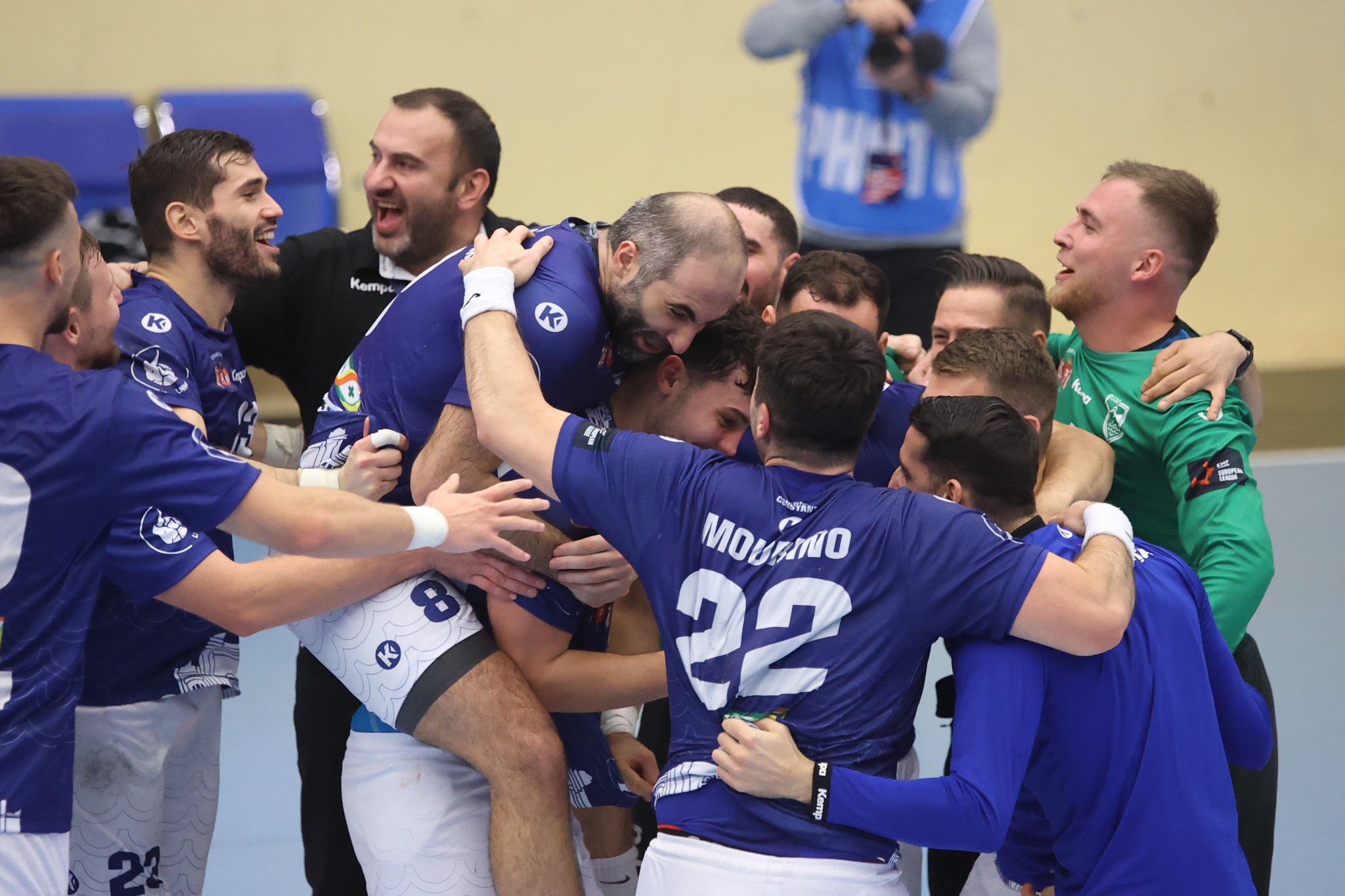 CSM Constanţa s-a calificat în grupele principale ale EHF European League