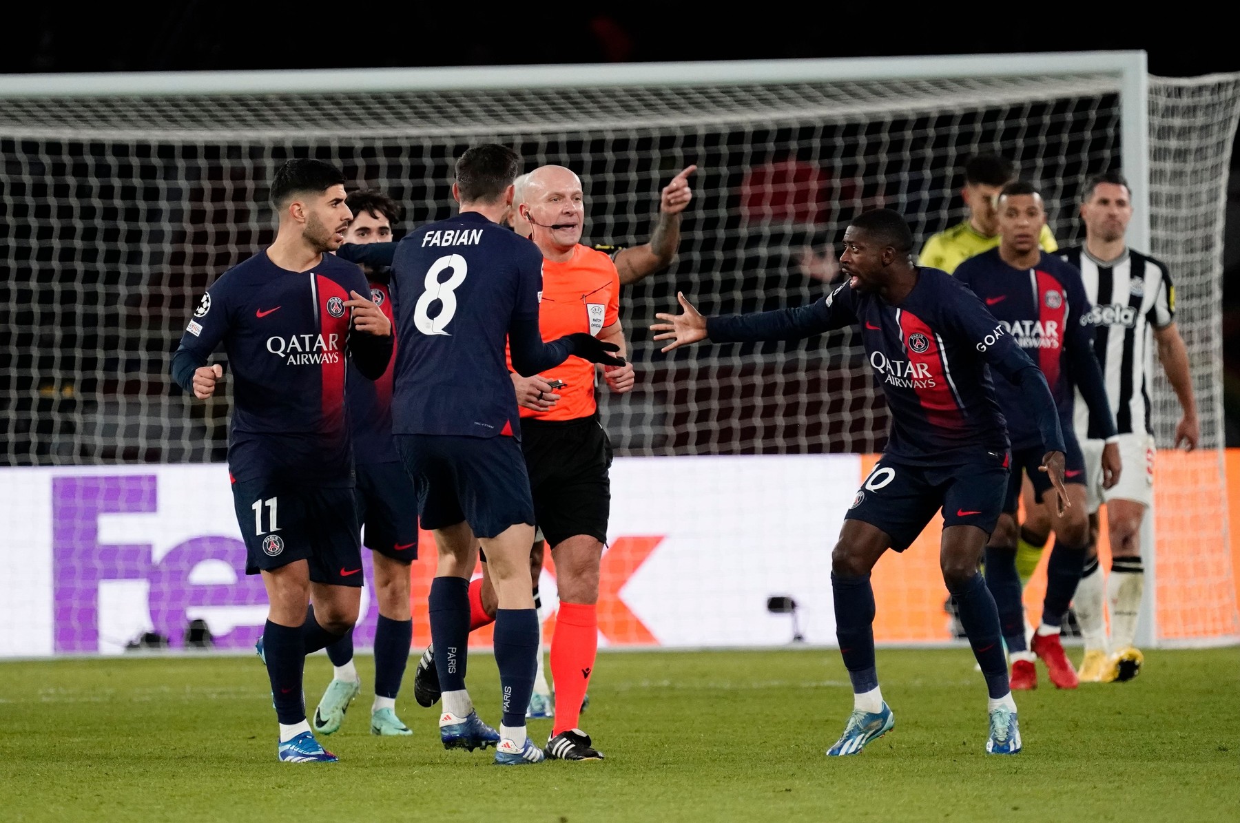 Decizia drastică luată de UEFA, după ”jaful” de la meciul PSG - Newcastle