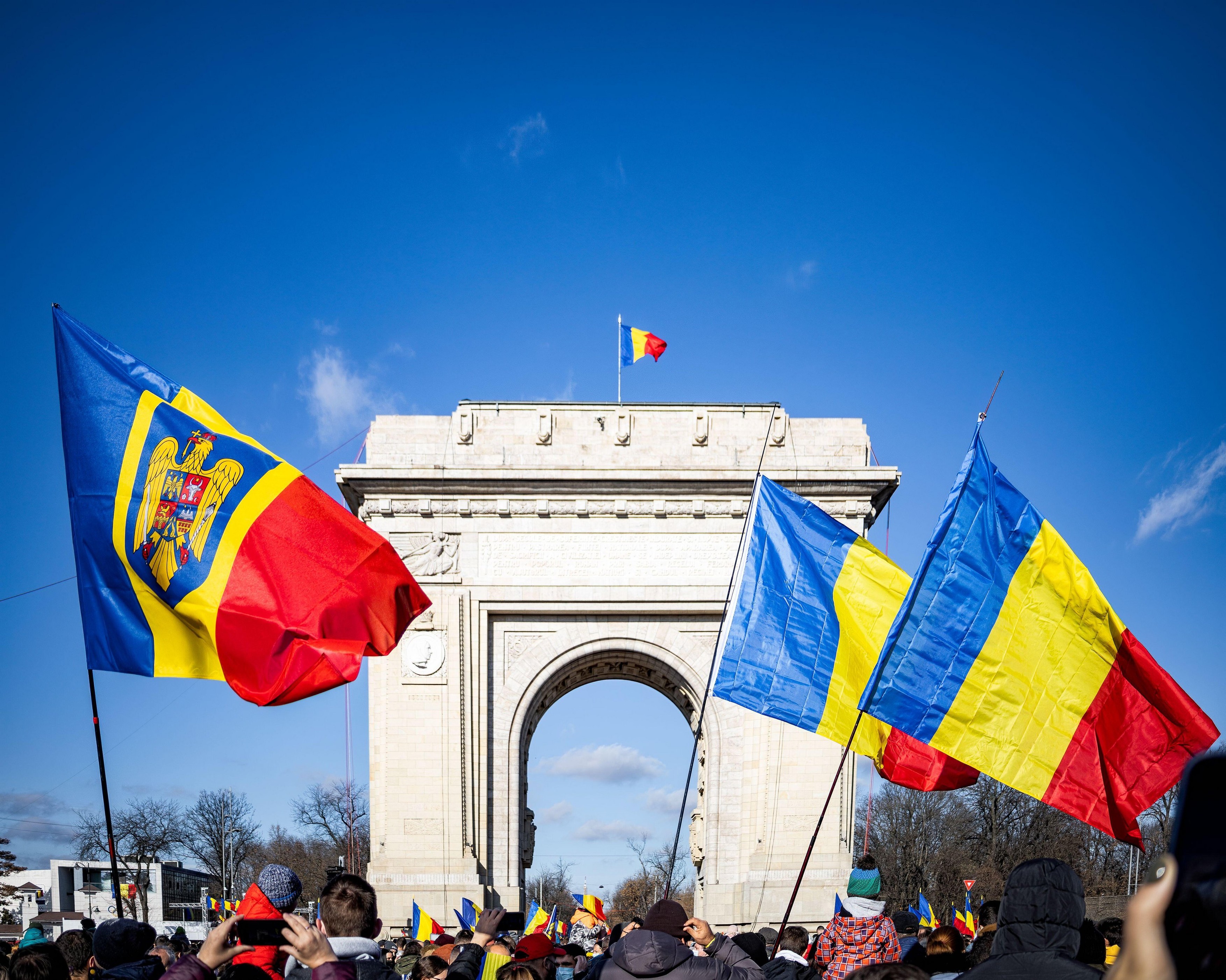 Nadia Comăneci, David Popovici sau Cristina Neagu, mesaje speciale de Ziua Națională a României