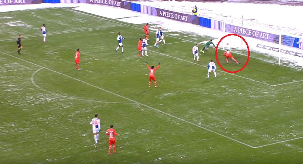 Rareș Ilie a ratat cu poarta goală, din 3 metri! Echipa lui s-a făcut de râs