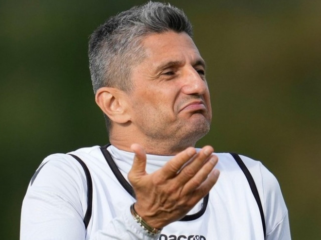 Răzvan Lucescu a readus-o pe PAOK pe locul 1, după ce grecii i-au numit echipa “incurabilă”! Victorie dramatică