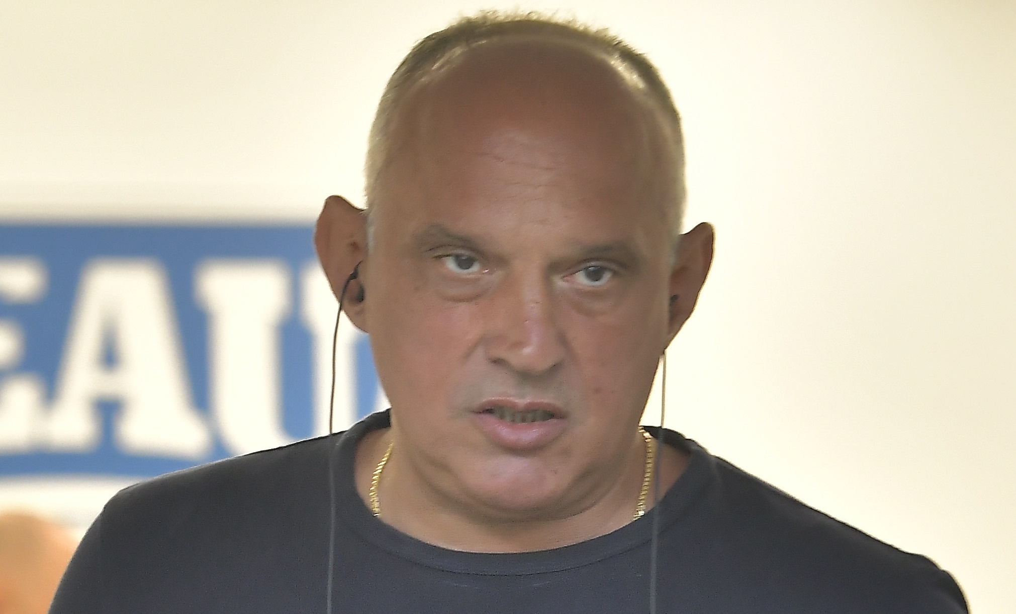 Reacția vehementă a lui Florin Prunea, după ce ultrașii de la Dinamo și CSA Steaua au fost ”săltați” de mascați