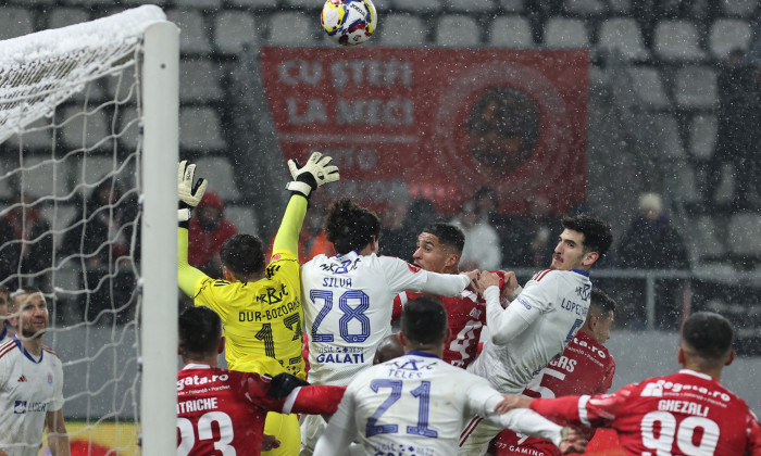 FOTBAL: SC DINAMO 1948 SA - ACS SUPORTER CLUB OTELUL GALATI, CUPA ROMÂNIEI BETANO (7.12.2023)