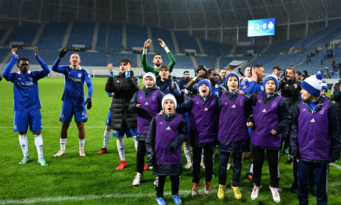 FOTBAL:FC U CRAIOVA-FCSB, CUPA ROMANIEI BETANO (4.12.2023)