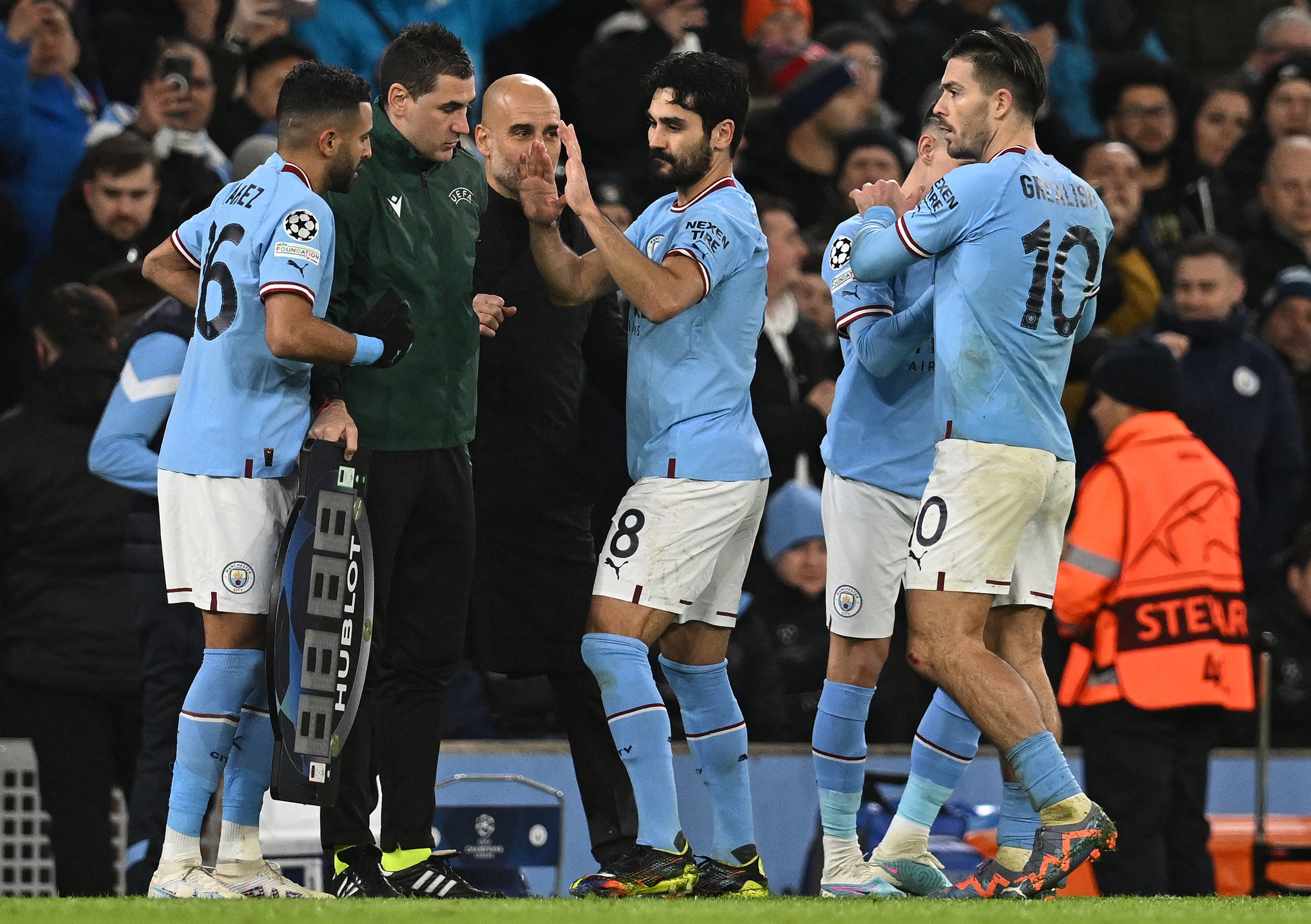 Pep Guardiola, discurs lacrimogen pentru jucătorii săi