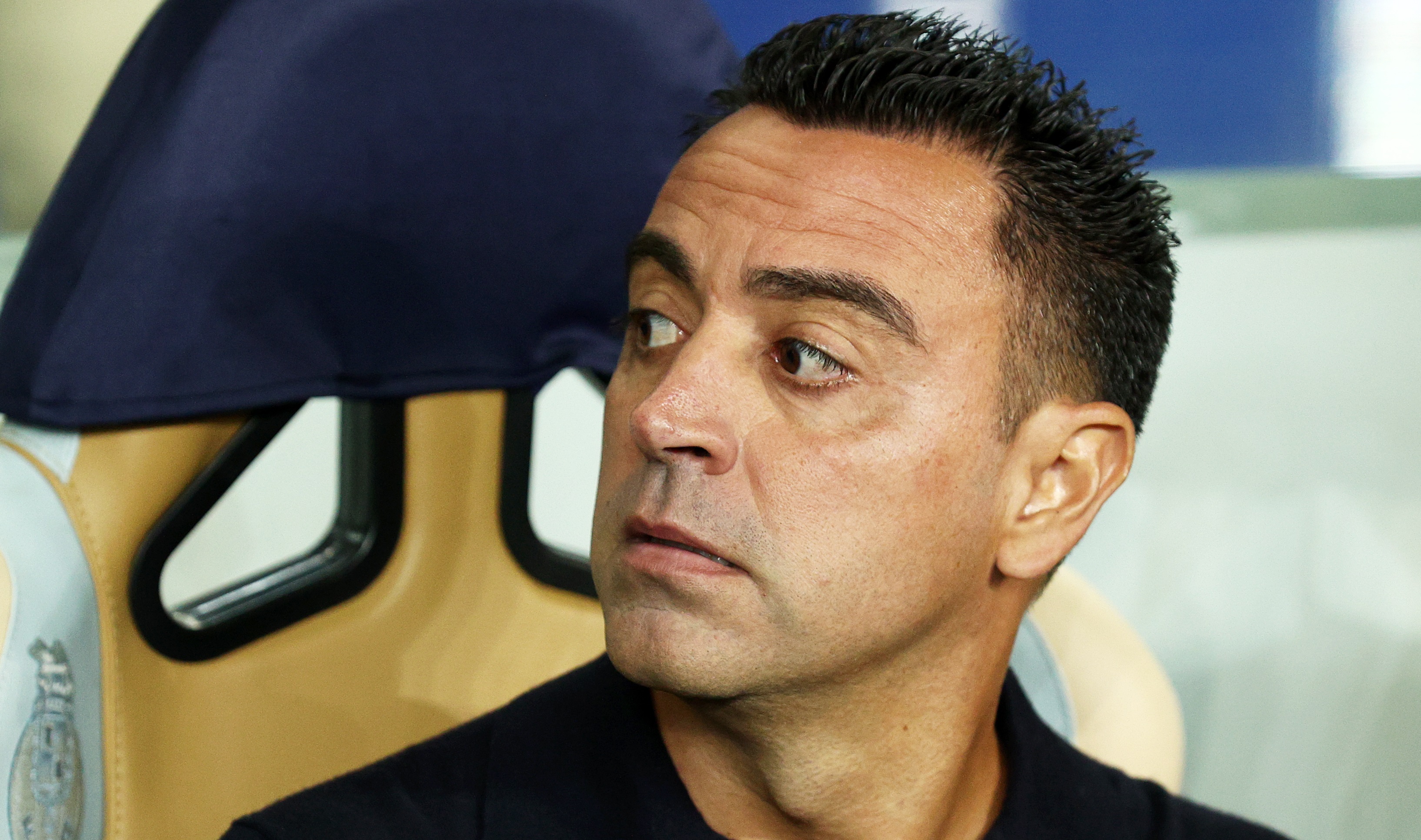 Barcelona a luat decizia a doua zi, după ce Xavi a devenit cel mai slab antrenor din istoria echipei în UCL