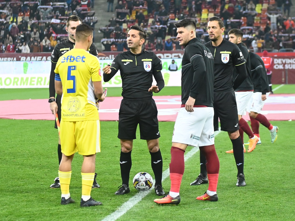 Petrolul - Rapid 0-0, ACUM, pe Digi Sport 1. Ploieștenii au câștigat meciul tur