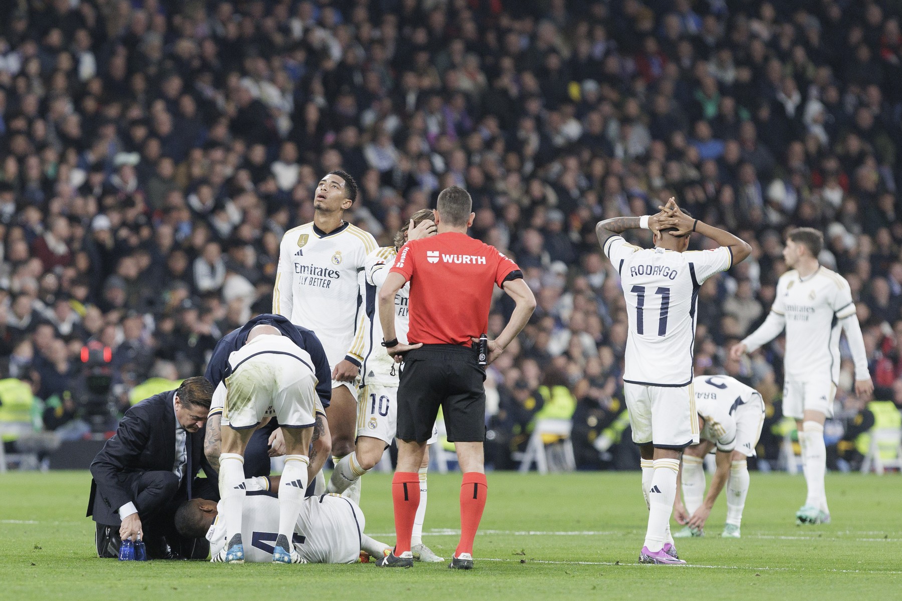 Real Madrid și blestemul accidentărilor grave la genunchi. Alaba e al treilea jucător cu ligamentele încrucișate rupte 