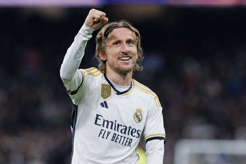 Luka Modric, ademenit de un salariu ”faraonic”