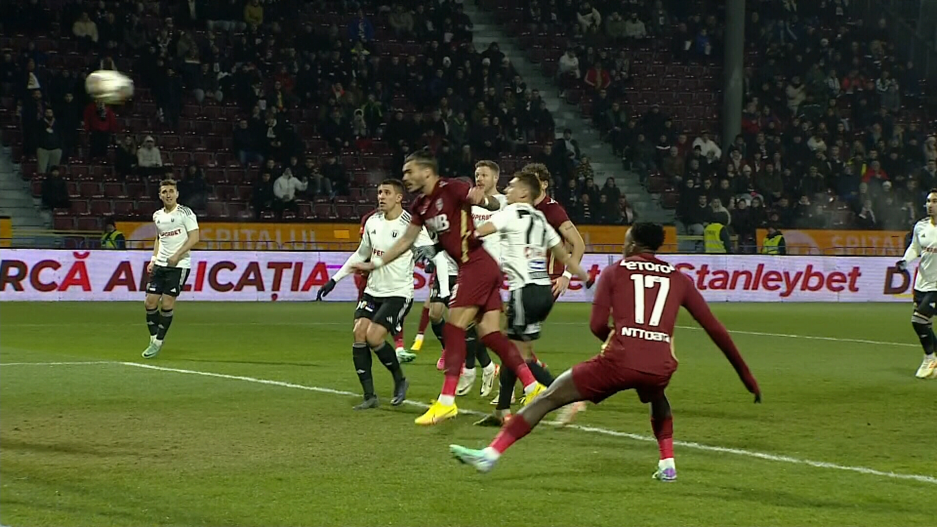 CFR Cluj - ”U” Cluj 0-0, Digi Sport 1. Derby-ul Ardealului, influențat de un festival de muzică