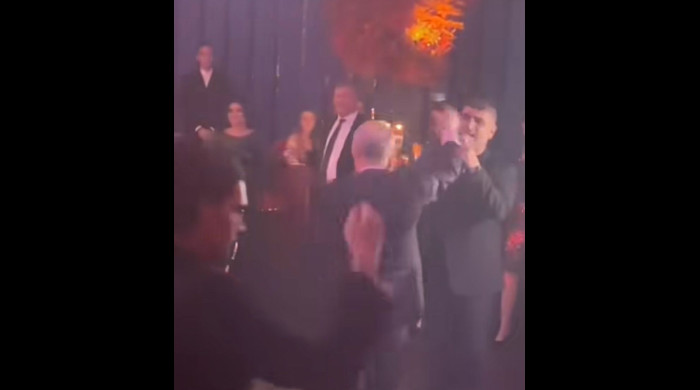 Gigi Becali, la petrecerea de cununie civilă a lui Ianis Hagi / Foto: Captură TikTok@geo.filip
