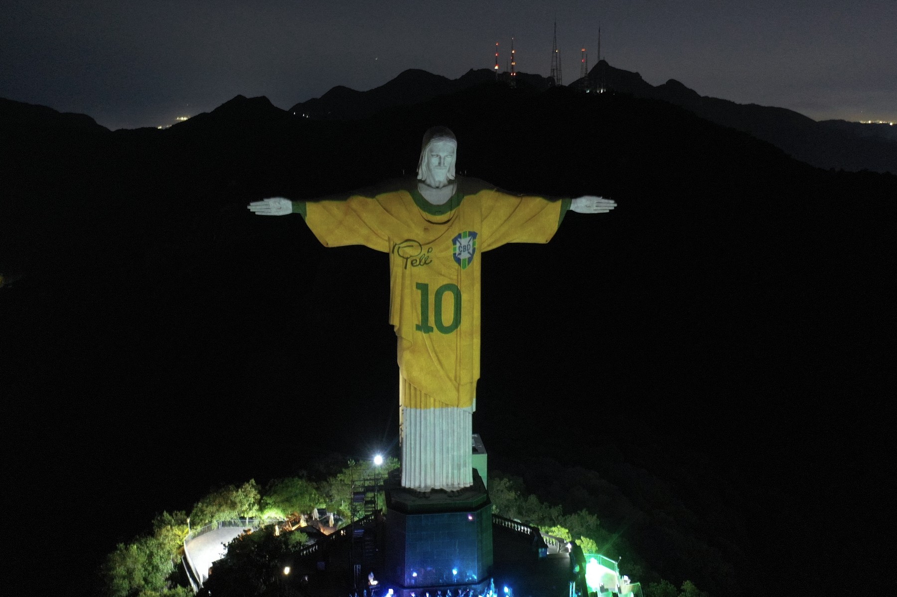 Un an de la decesul legendarului Pele. Brazilia l-a omagiat pe ”Regele fotbalului”