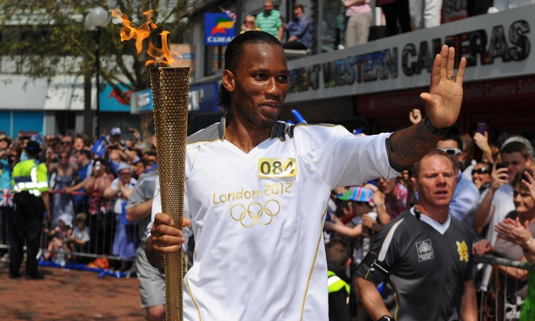 drogba flacara olimpica