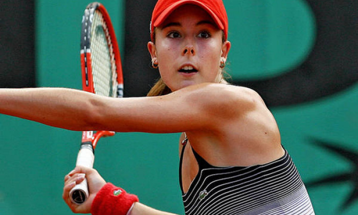 Alize Cornet 6