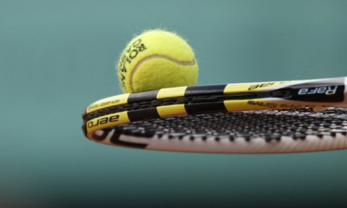 TENIS NEUTRU