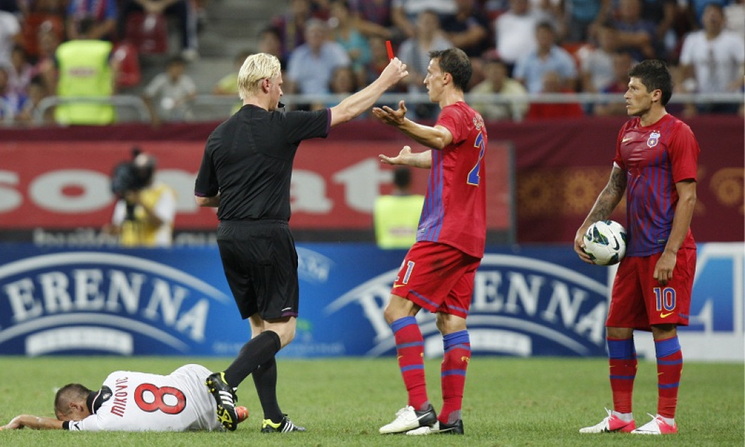 rosu steaua-trnva