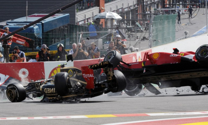 Alonso.Grosjean.accident