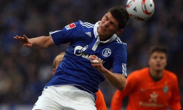 Huntelaar-1