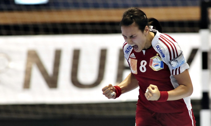 cristina neagu-2