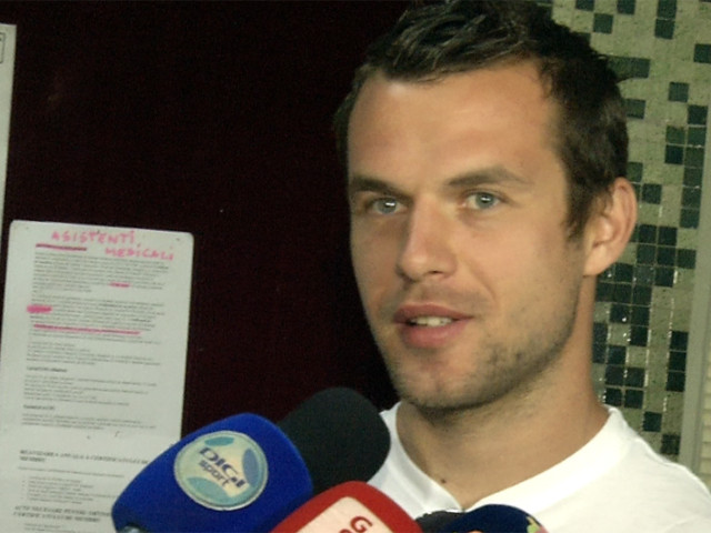 VIDEO Goga, Ilijoski şi alţi 4 jucători ai Rapidului au făcut vizita