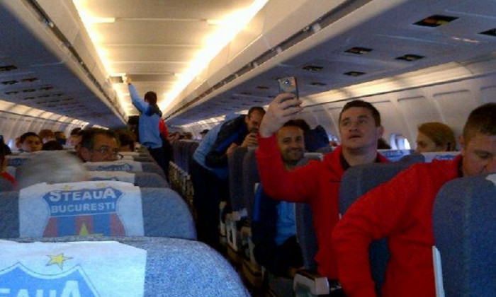 steaua in avion1